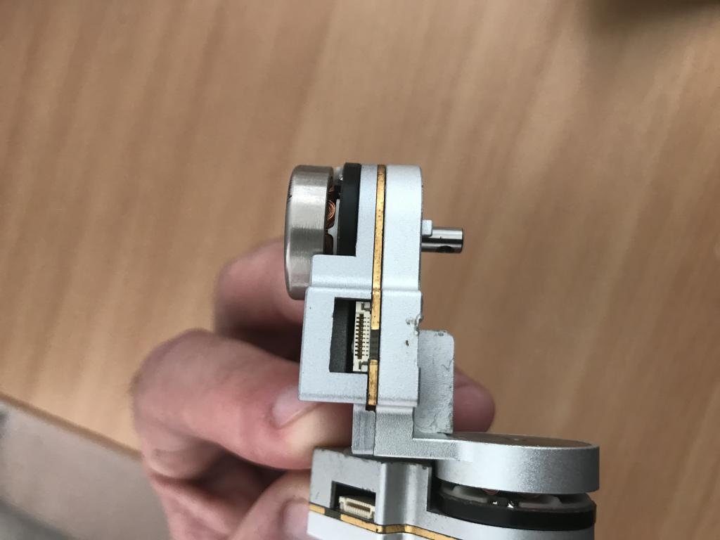 Продам фантик в невинномысск фиксатор ручек пульта к бпла mavic
